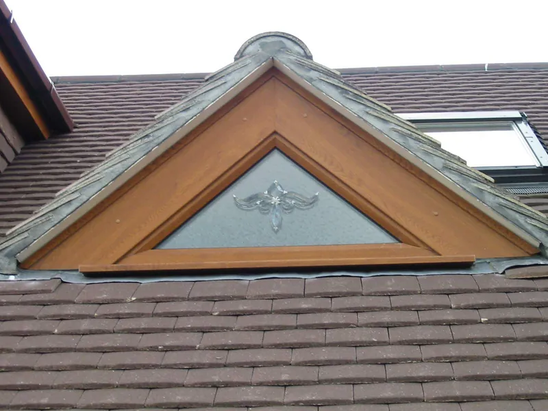 Bow Windows Lee